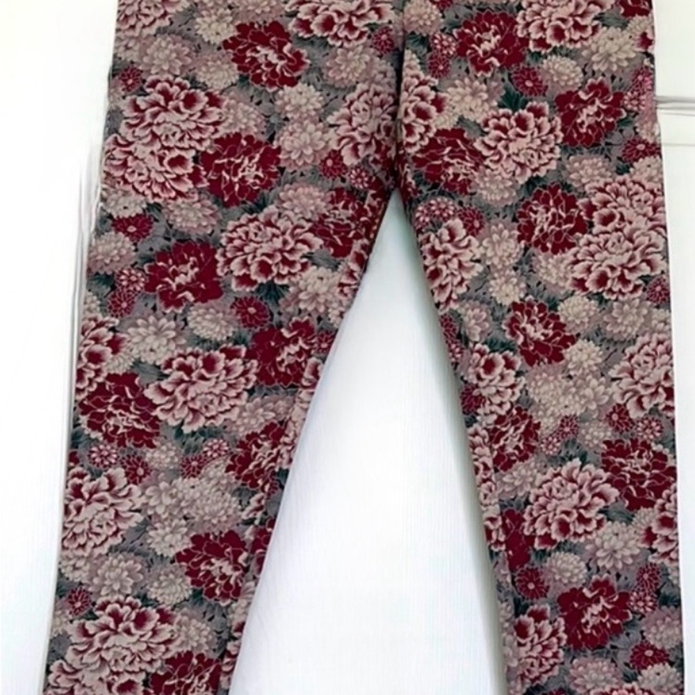 NWT Paniz floral leggings - Picture 6 of 6